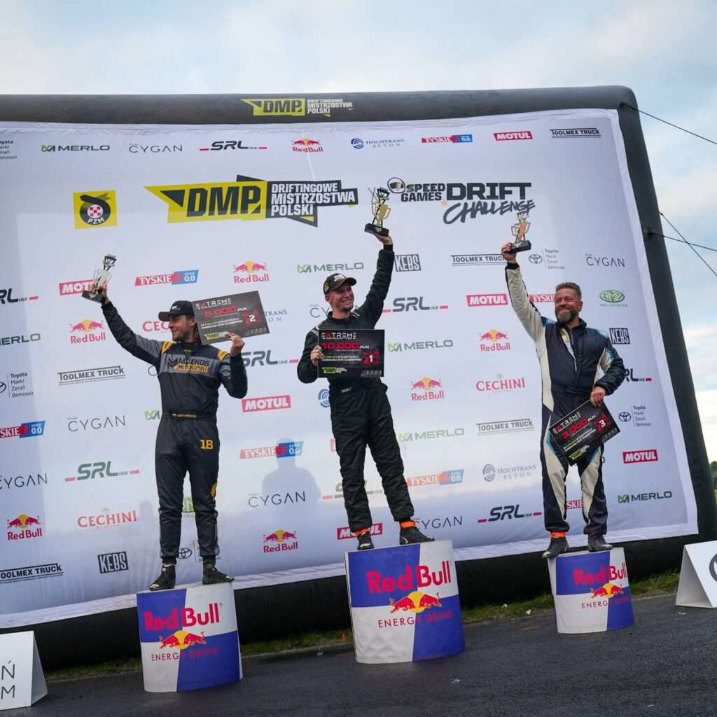 signal-2025-10-06-185006_002